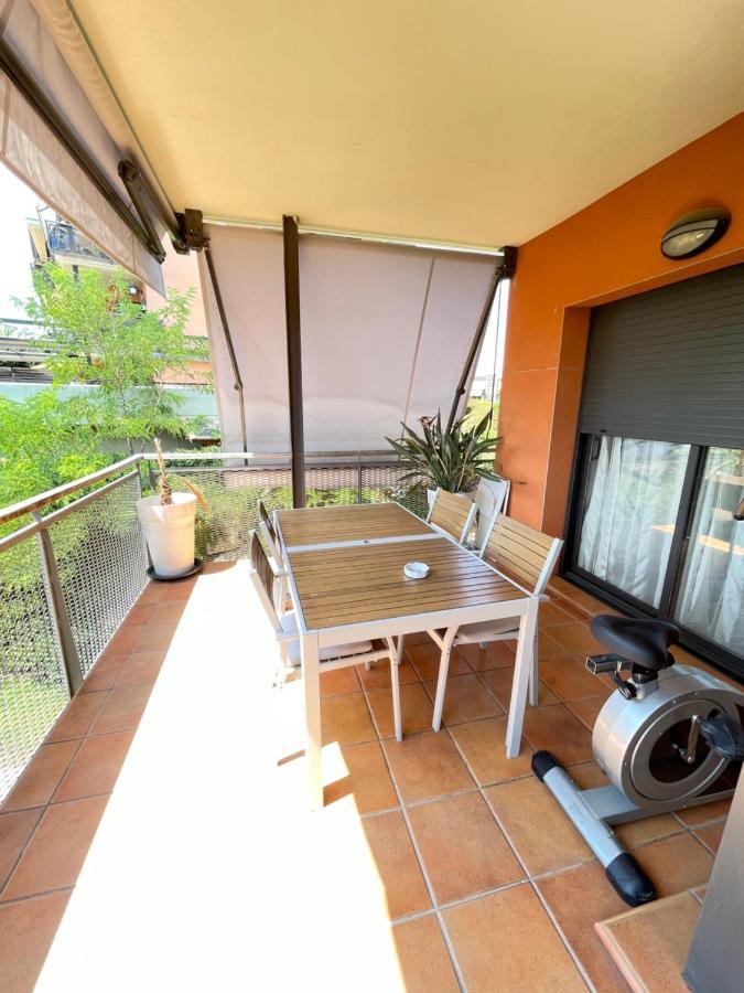 Sunny Apartment Sa Boadella Big Solarium Sea View Lloret de Mar Dış mekan fotoğraf